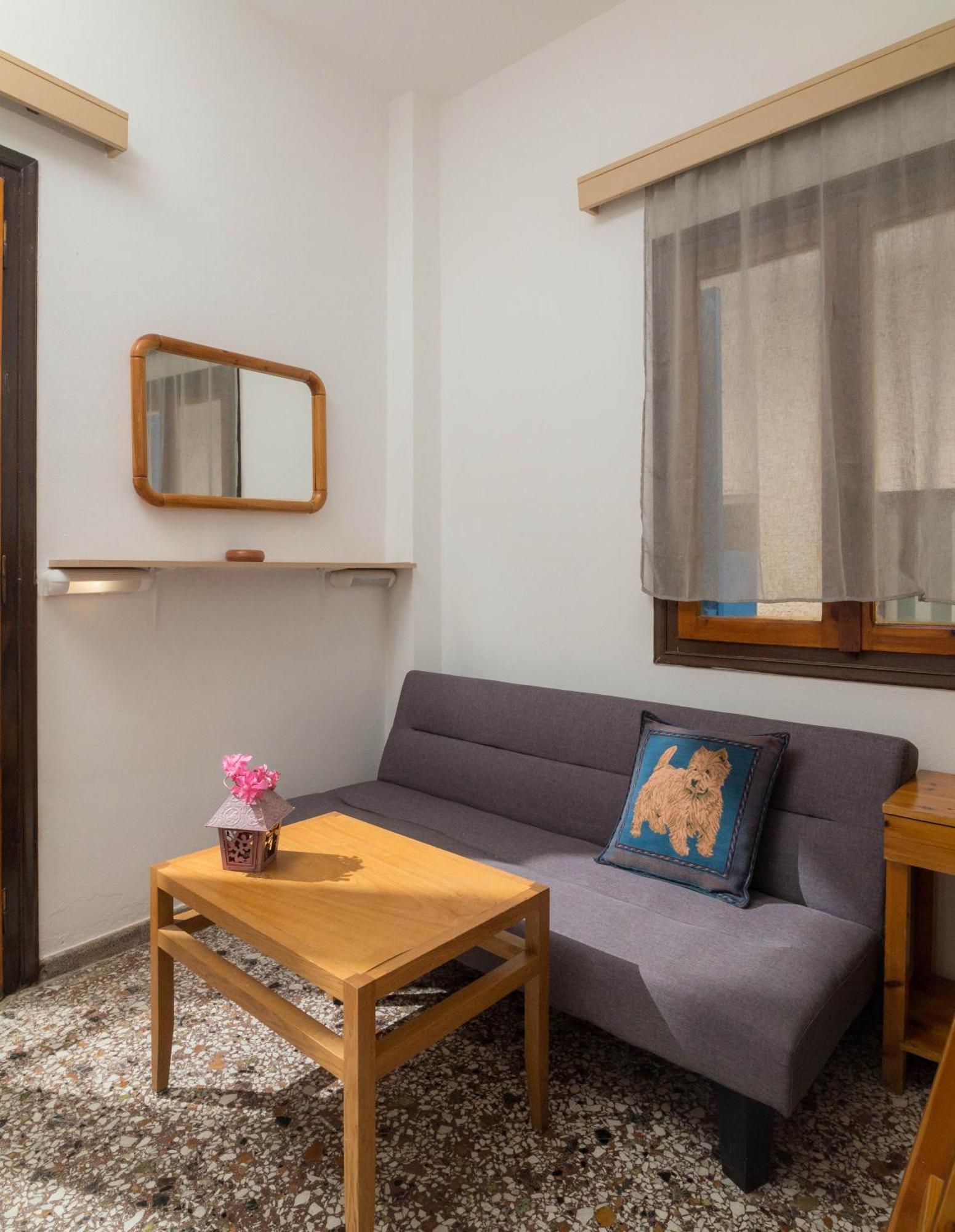 Minoa Sea Rooms Tsoútsouros Екстериор снимка