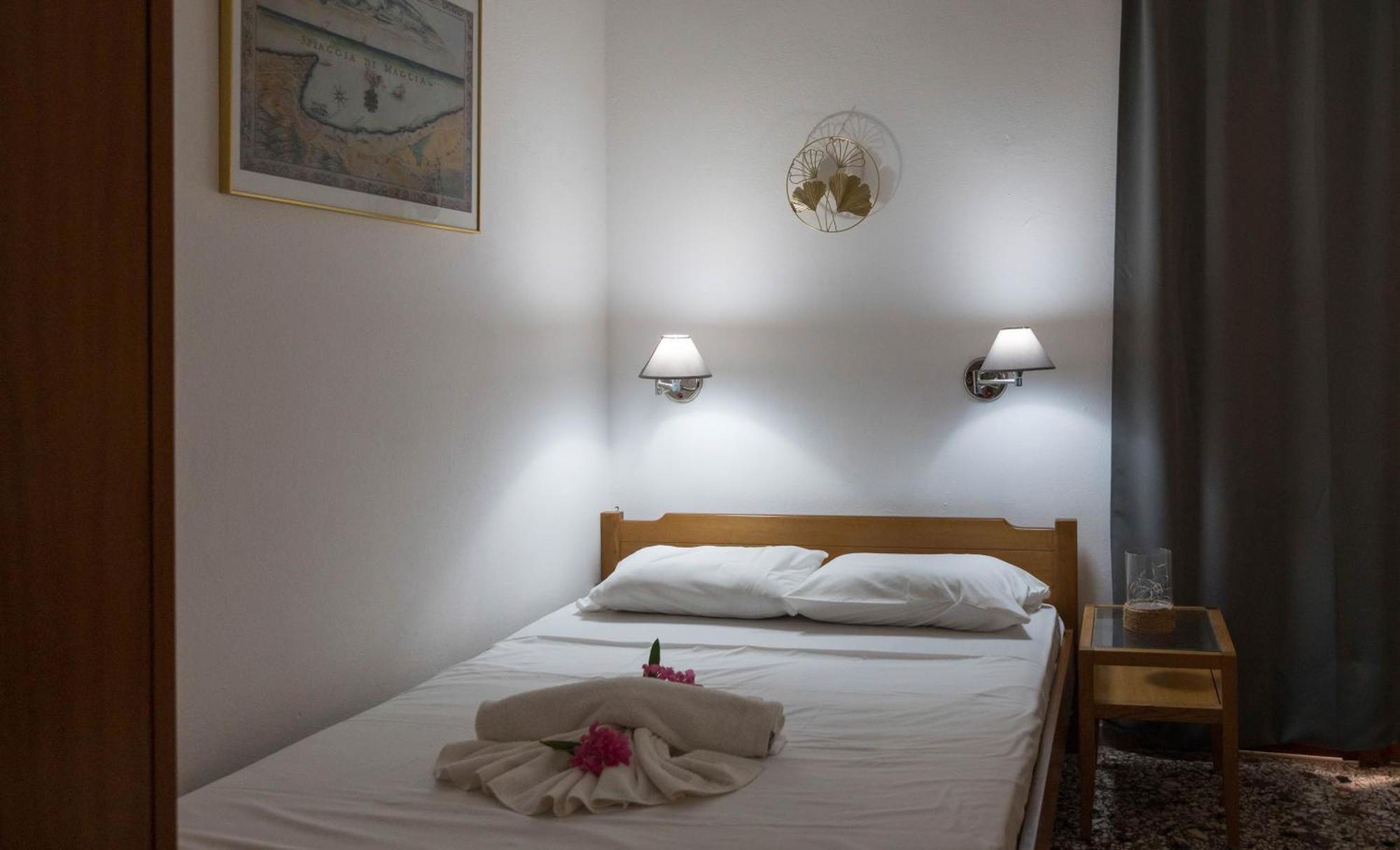 Minoa Sea Rooms Tsoútsouros Екстериор снимка