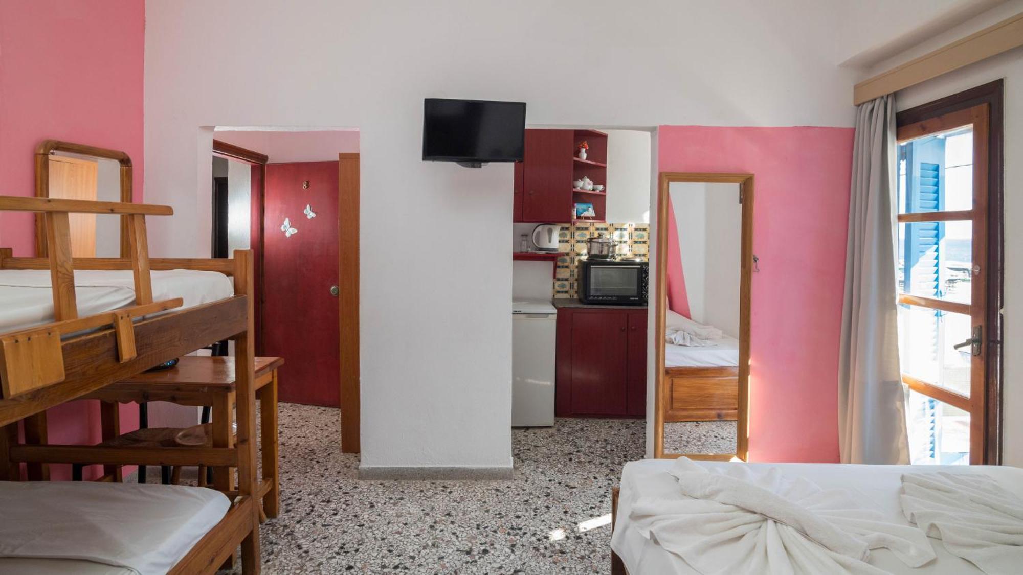 Minoa Sea Rooms Tsoútsouros Екстериор снимка