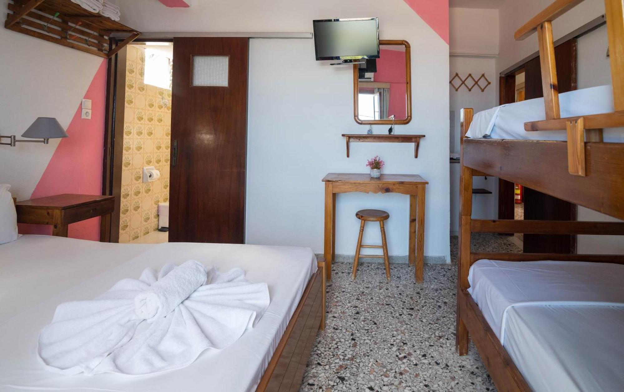 Minoa Sea Rooms Tsoútsouros Екстериор снимка