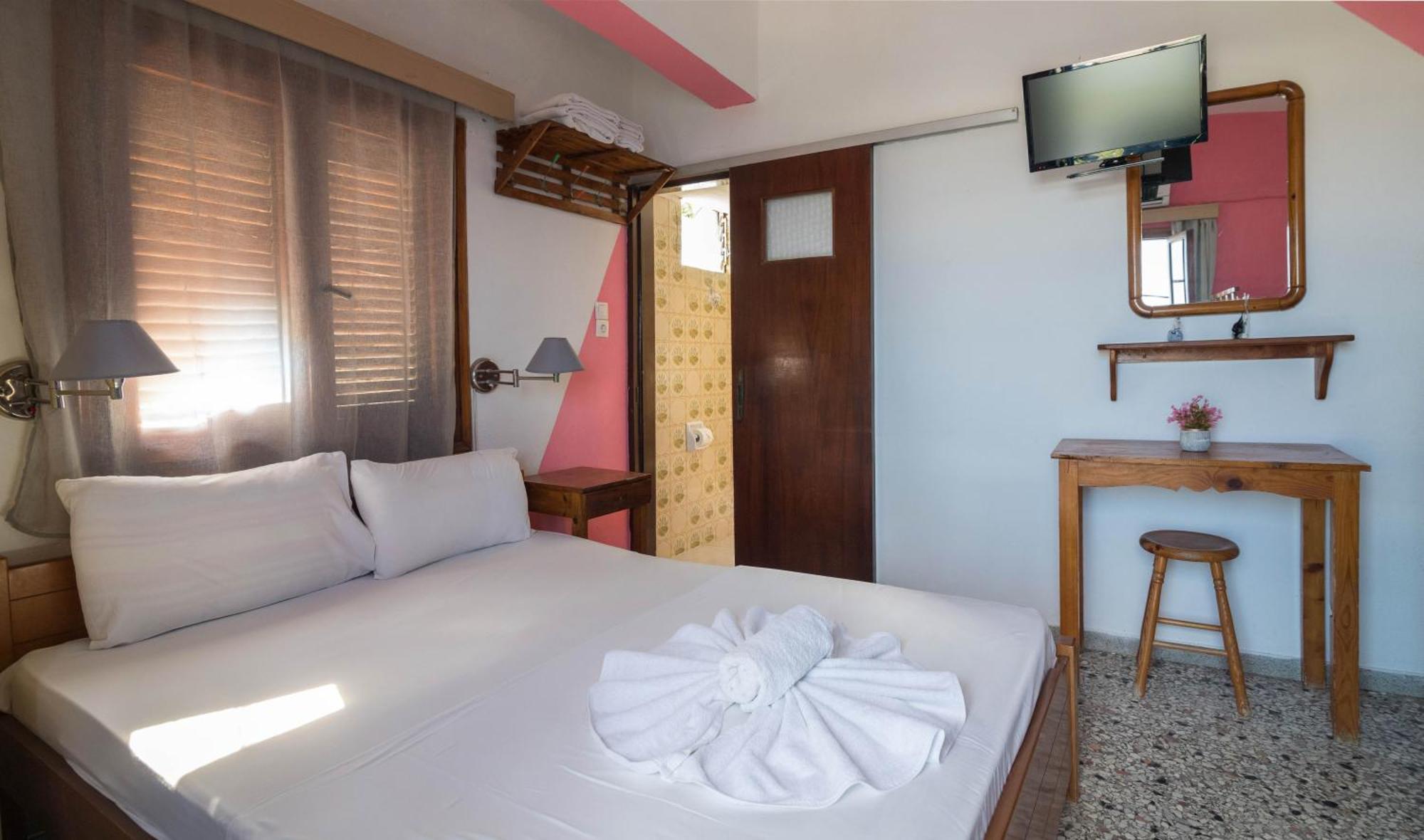 Minoa Sea Rooms Tsoútsouros Екстериор снимка