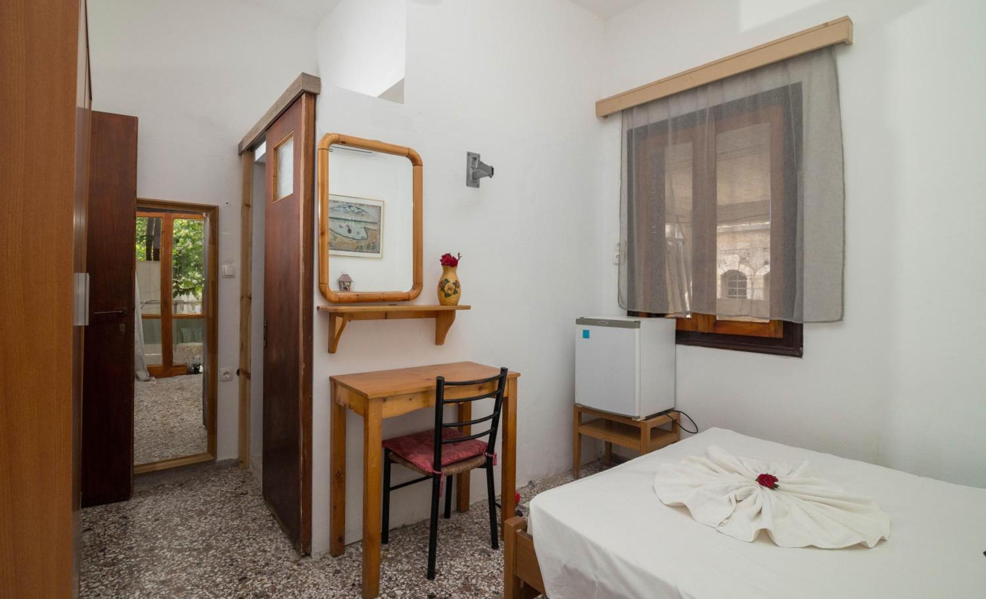 Minoa Sea Rooms Tsoútsouros Екстериор снимка