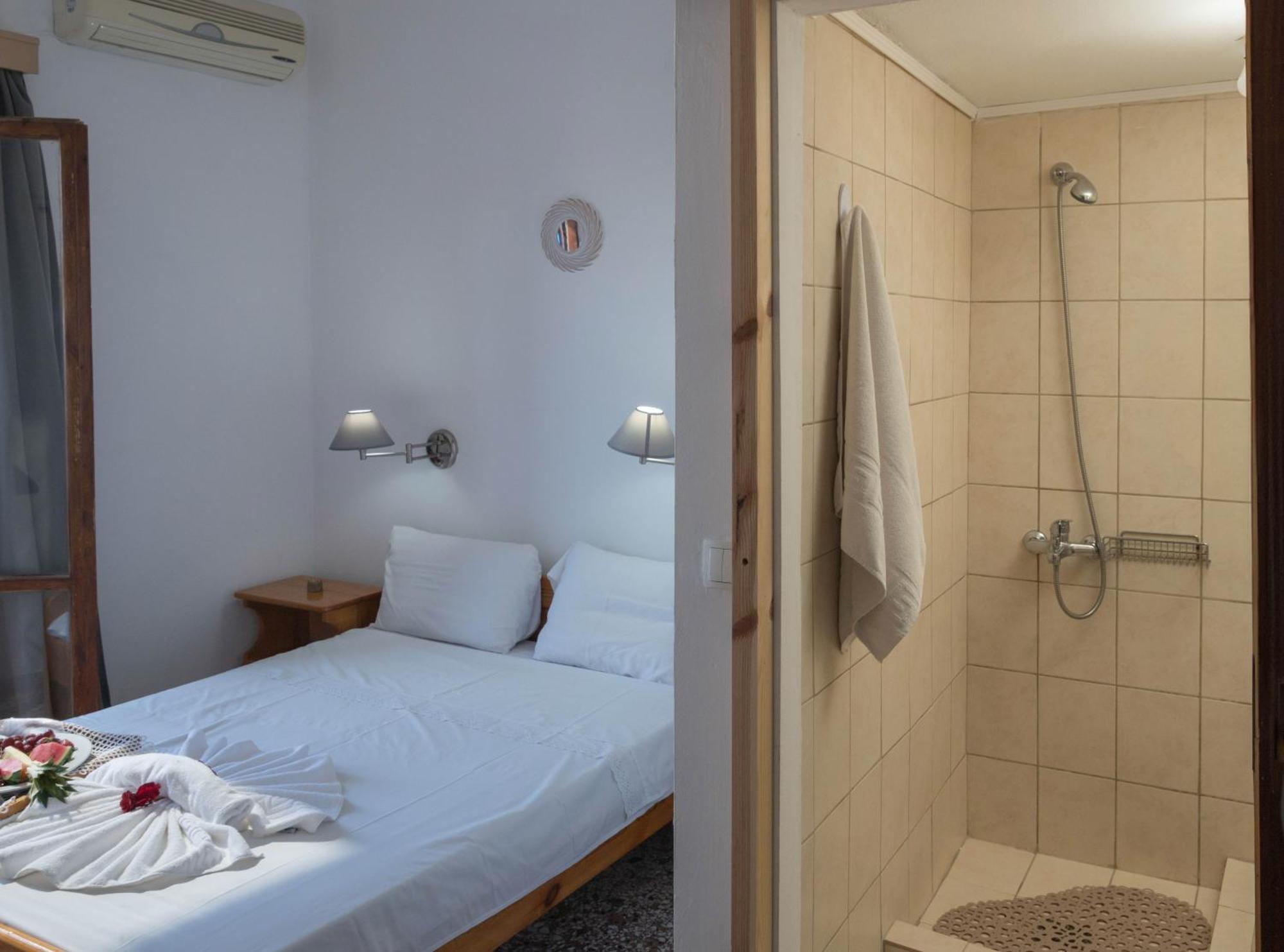 Minoa Sea Rooms Tsoútsouros Екстериор снимка