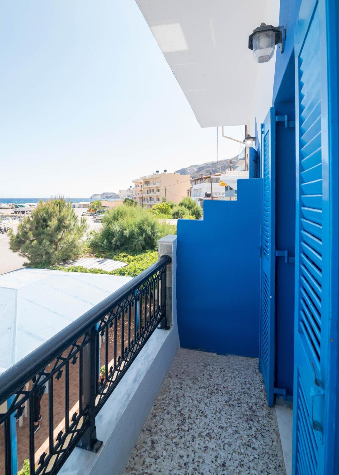 Minoa Sea Rooms Tsoútsouros Екстериор снимка