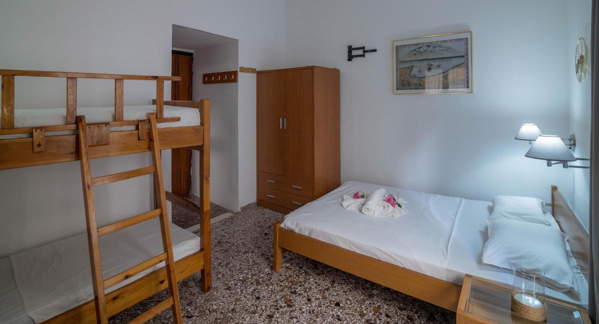 Minoa Sea Rooms Tsoútsouros Стая снимка